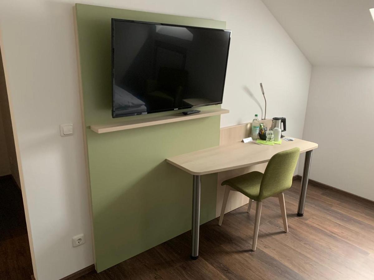 Marias Inn - Bed & Breakfast Garching bei München Eksteriør billede