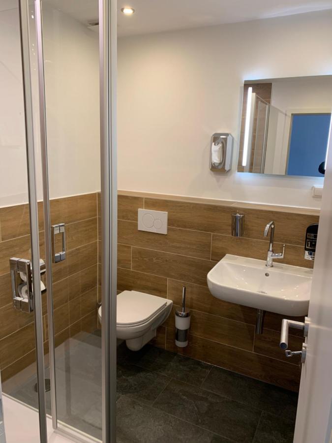 Marias Inn - Bed & Breakfast Garching bei München Eksteriør billede