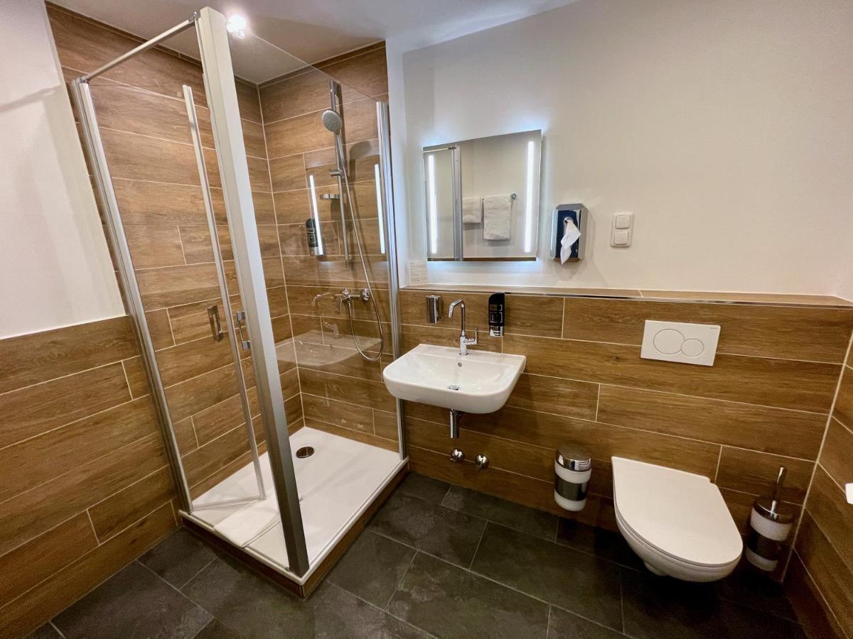Marias Inn - Bed & Breakfast Garching bei München Eksteriør billede