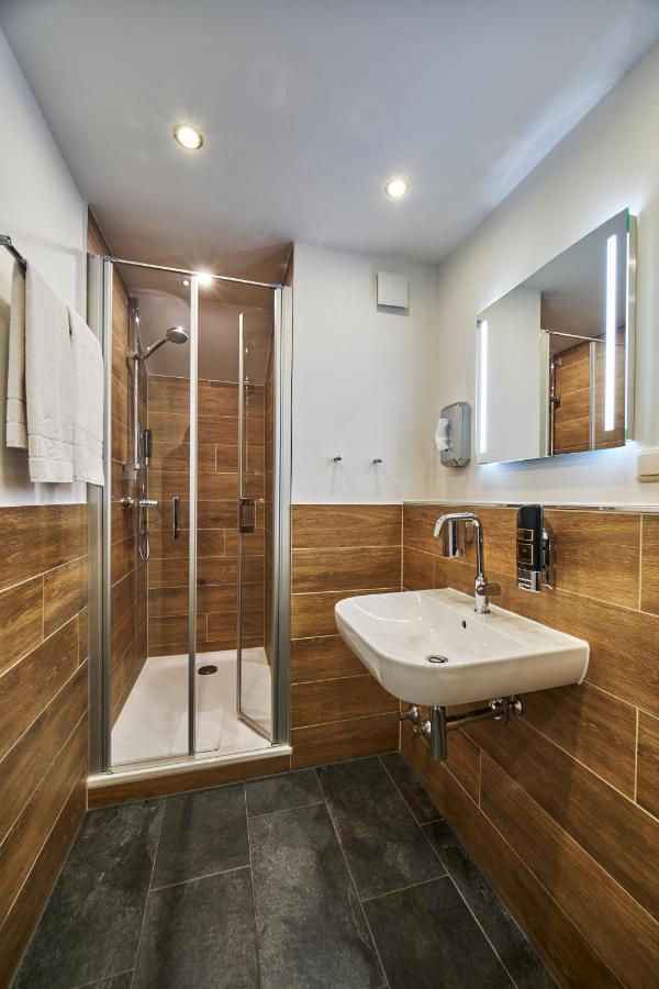 Marias Inn - Bed & Breakfast Garching bei München Eksteriør billede