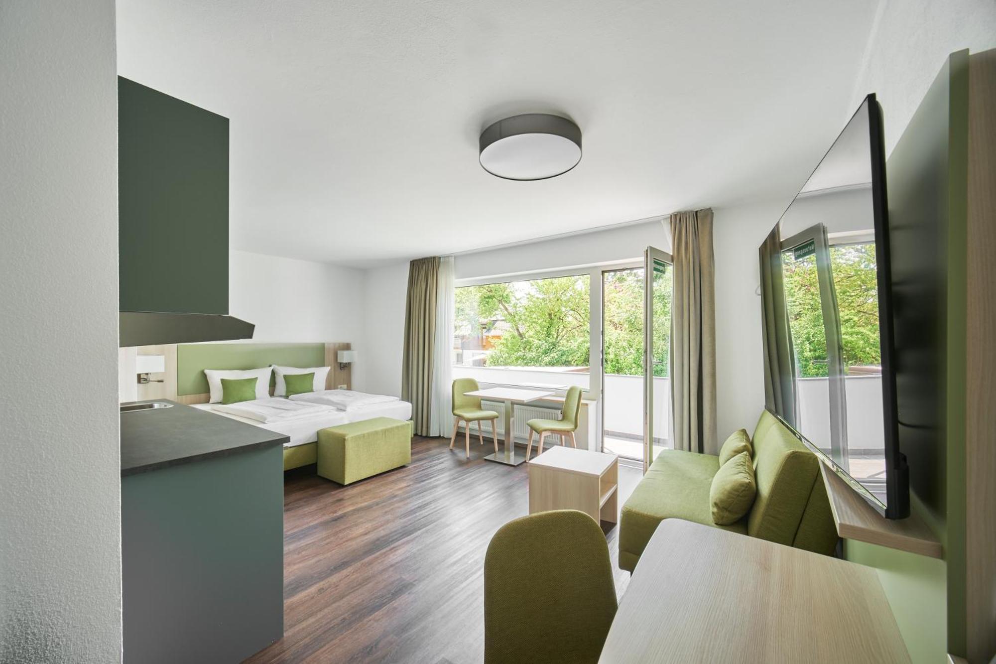 Marias Inn - Bed & Breakfast Garching bei München Eksteriør billede